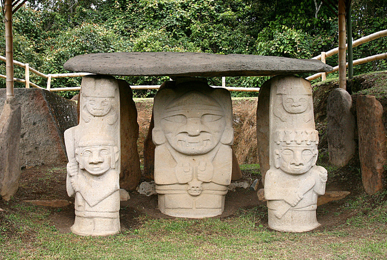 Viajes a Colombia | Estatuas de piedra, San Agustn